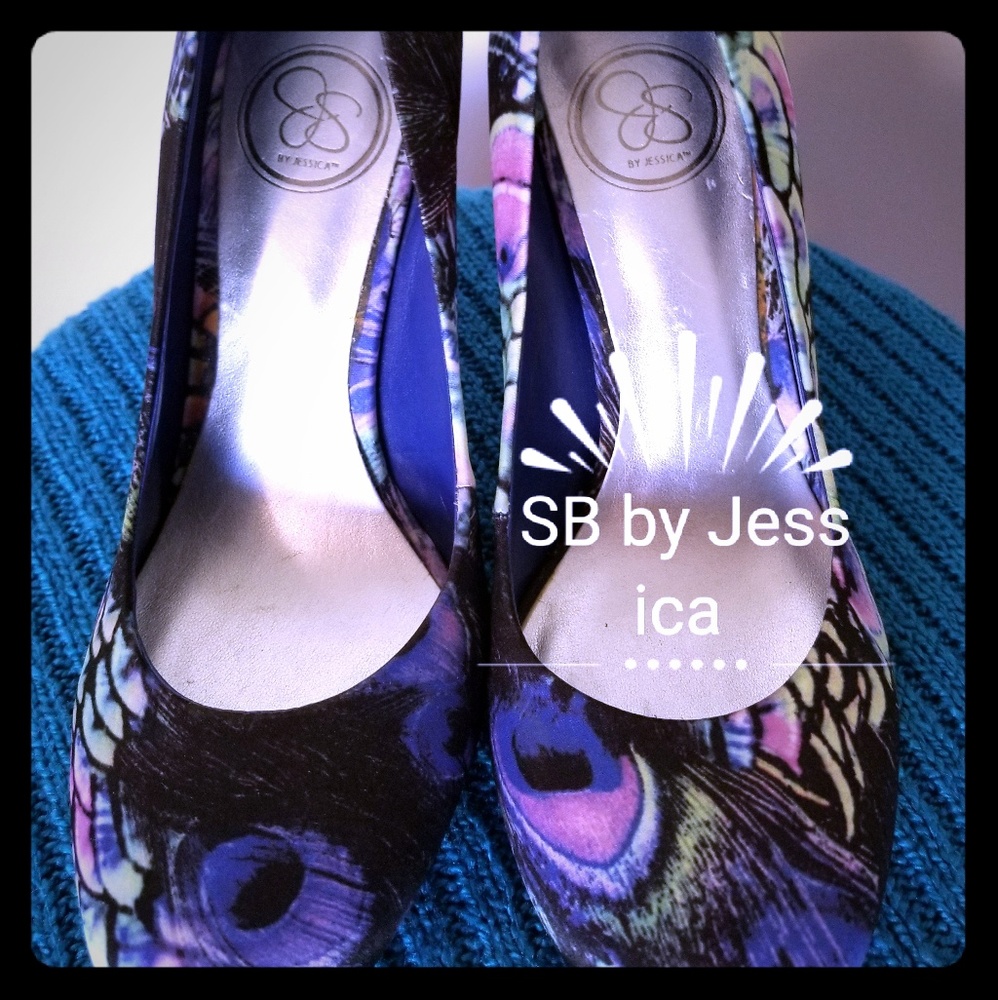 Shoe